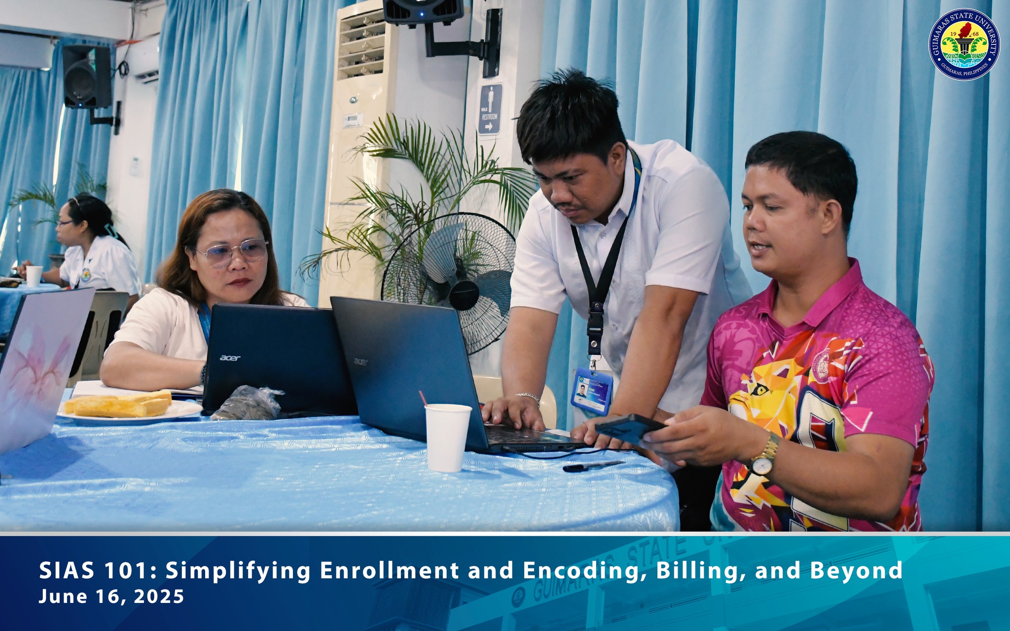 Interactive discussion during SIAS training
