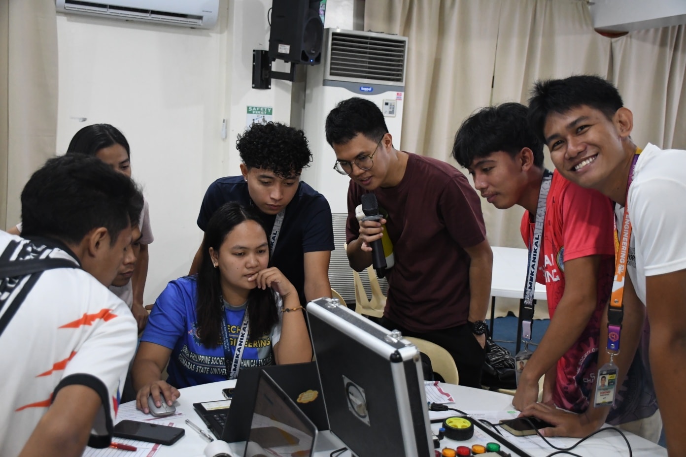 Closing photo session